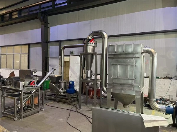 Green Leaves Grinder Machine