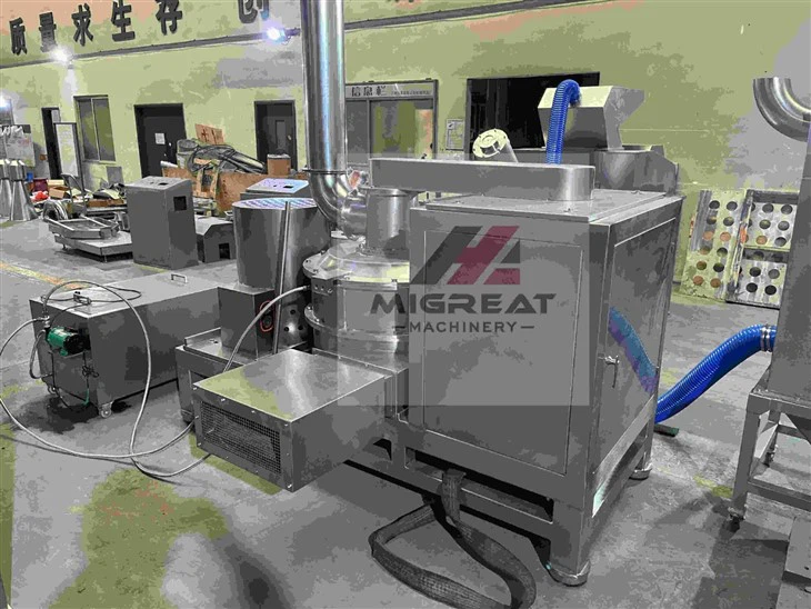 nutmeg grinder (4)(001)